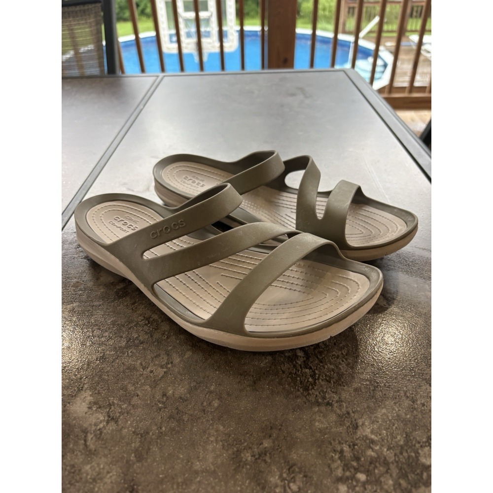 Crocs Swiftwater Slip On Sandals Womens Sz 10